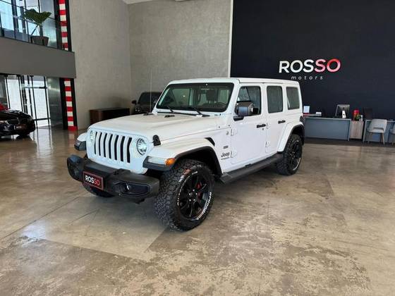 JEEP WRANGLER 2.0 TURBO GASOLINA SAHARA 4P 4X4 AT8